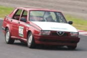 ≮ Alfa Romeo 75